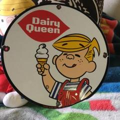 2022年最新】Queen DAIRYの人気アイテム - メルカリ 人気ブラドン レア 陶器 クッキージャー ヴィンテージ デイリークイーン アメトイ 収納/キッチン雑貨