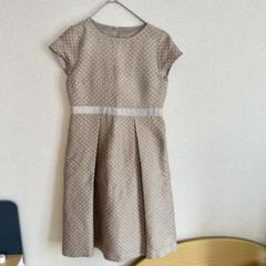 DoCLSSE ドゥクラッセ　ワンピース　M 膝丈　ドット　可愛い　ベージュ