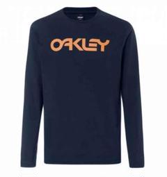 ☆匿名発送☆オークリー　ロングスリーブＴシャツ　OAKLEY