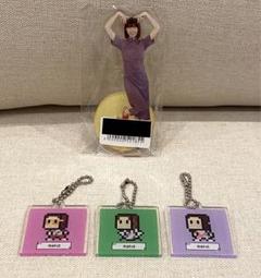 ExWHYZ maho キーホルダーセット ExWHYZ mayu キーホルダーセット - メルカリ