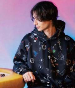 ✨未使用✨世界のヨコサワ ポーカー パーカー XL POKER ✨未使用✨世界のヨコサワ ポーカー パーカー XL POKER - メルカリ