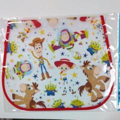 トイストーリー　新品未開封　お食事エプロン　スタイ　離乳食　ディズニー