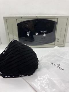 2点セットMONCLER ブラック マスク S/Mサイズ　Off-White 2点セットMONCLER ブラック マスク S/Mサイズ Off-White - メルカリ