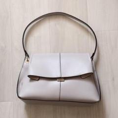 プッシュ金具2WAYハンドルバッグ un dix cors ハンドバッグ グレー プッシュ金具2WAYハンドルバッグ un dix cors ハンドバッグ