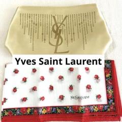 YSL 赤いハンカチ 白い模様入り Yves Saint Laurent Beaute（ハンカチ）のフリマアイテム一覧