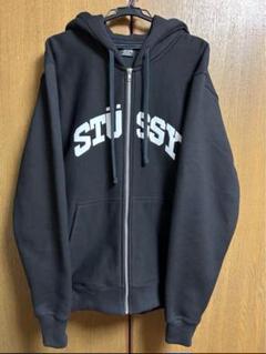 STUSSY ロゴジップパーカー