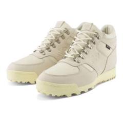 2025年最新】new balance rainier gtxの人気アイテム - メルカリ