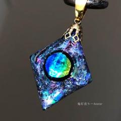 黄昏に霞む月　蓄光　オルゴナイト　ペンデュラム　ネックレス 上弦の月に願う。 オルゴナイト 蓄光ペンデュラム ネックレス