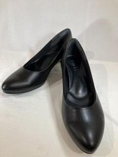極美品・廃番・値下げ】Think! パンプス 24.5
