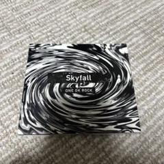 ONE OK ROCK  Skyfall  CD オマケ付き Amazon.co.jp: ONE OK ROCK skyfall CD : おもちゃ