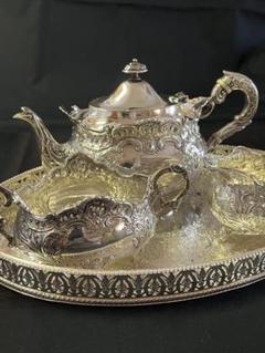 純銀1899〜1900年製　ティーセットバッチェラータイプ　イギリスグラスゴー 純銀1899〜1900年製 ティーセットバッチェラータイプ イギリス