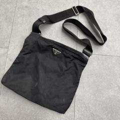 PRADA ショルダーバッグ　黒