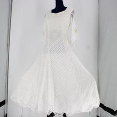 某メーカー ドレス 社交ダンス衣装】ワンピース prima 清楚 白 boutique 社交ダンス