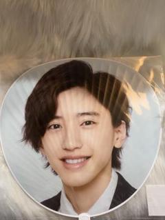 Johnny&#39;s - なにわ男子　道枝駿佑　うちわ　 あけおめ2019 Amazon.co.jp: なにわ男子 ジャンボうちわ LIVE TOUR 2023