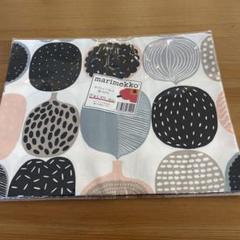新品　生地　布【marimekko】　　　　定価2475円