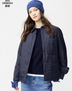 〈新品XL〉ユニクロ　アニヤ　パフテックシャツジャケット ネイビー ユニクロ」と「アニヤ・ハインドマーチ」の新作コラボを試着
