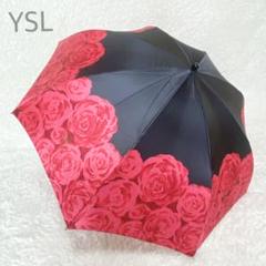 新品未使用　イブサンローラン　折り畳み雨傘　三つ折り 新品未使用タグ付き イヴサンローラン 雨傘 折りたたみ傘 花柄