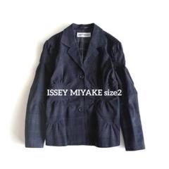 未使用級✨️18AW イッセイミヤケ テーラードジャケット 切り替え サテン セール】 【OUTLET】ダブルサテン変形テーラードジャケット