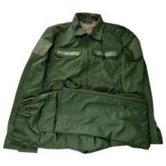 ロシア軍 実物 ロシア陸軍 Военторг製 常勤服 長袖 50-3 - メルカリ