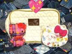 ♡新品♡５０周年♡ハローキティー♡ポーチ♡ミラー♡紐付き　ぬいぐるみセット♡
