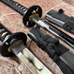 模造刀 模擬刀 レプリカ 大小揃え 黒目石鞘　互の目尖り刃 模造刀 模擬刀 レプリカ 大小揃え 黒目石鞘 互の目尖り刃 - メルカリ