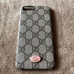 GUCCI iPhone8ケース　ビープリント GUCCI（グッチ）の「オンライン限定 ビー（ハチ） プリント