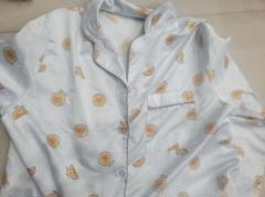 【美品】GU サテンパジャマ 長袖 上下セット