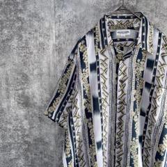 【1点物の派手シャツ】オシャレデザイン　ポリシャツ　半袖　ゆるダボ　花柄　L