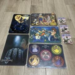 【美品】　キングダムハーツ　マウスパッド+メタルチャームセット