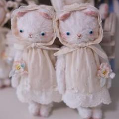 花と仔猫 アーティストベア 海外作家様 ハンドメイド ぬいぐるみ