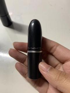 M・A・C リップスティック