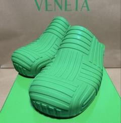 ボッテガ・ヴェネタ 高級サンダル グリーン/ダークグリーン BOTTEGA VENETA ボッテガヴェネタ サンダル フラットサンダル