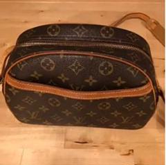 ⭐️週末SALE⭐️モノグラム ブロワ ショルダーバッグ