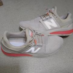 ニューバランス　newbalance スニーカー