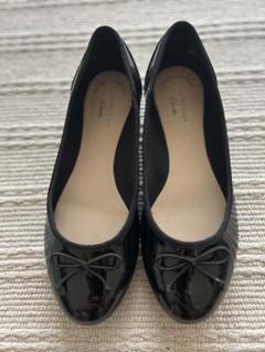【クラークス】　美品　未使用級　リボン　バレエ　黒　22 　Clarks 綺麗 美品 クラークス 本革レザー クッションソフト搭載 バレエ