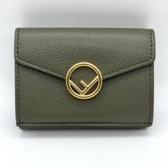 ★FENDI★ナパレザー トリフォールドウォレット 2025年最新】FENDI フェンディ フォールドの人気アイテム - メルカリ