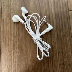 ホワイト イヤホン