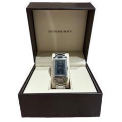 Burberry レクタンギュラ型(長方形)腕時計 シルバー Burberry レクタンギュラ型(長方形)腕時計 シルバー