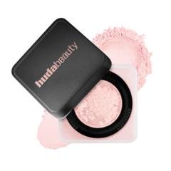 2025年最新】HUDA BEAUTY ルースパウダーの人気アイテム - メルカリ