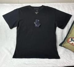 プラダ黒Ｔシャツカットソー。 2025年最新】PRADA カラー：ブラック系 Tシャツの人気アイテム