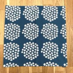 ラスト！マリメッコ　レア　新品　プケッティ　クッションカバー　シリヤライン　限定 マリメッコ クッションカバー 45×45 marimekko プケッティ 新品