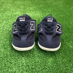 new balance ネイビー スニーカー