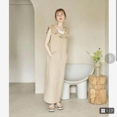 ヒナリ　フリルカラーワンピース hinari（ヒナリ）の「フリルカラーワンピ（ワンピース）」 - WEAR