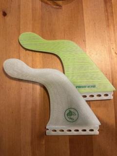 S-WINGS TWIN470 GREEN VOLANツインフィン美品 S-WINGS TWIN470 GREEN VOLANツインフィン美品 - メルカリ