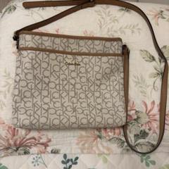 Calvin Klein ショルダーバッグ ベージュ