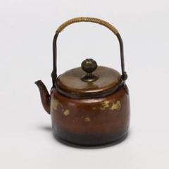 イ690 水注『山本閑浄造『腰黒水注　共箱』急須　薬缶　茶道具 イ690 水注『山本閑浄造『腰黒水注 共箱』急須 薬缶