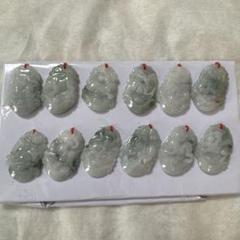 翡翠彫刻ネックレス12個セット