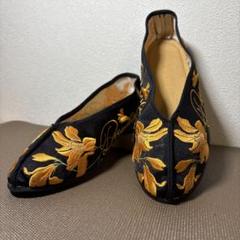 DAYLILYオリジナル刺繍入りチャイナシュー　日本サイズ 23.5～24.0