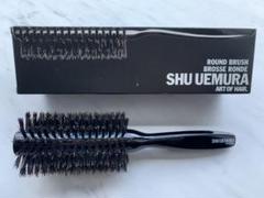 SHU UEMURA シュウウエムラ ラウンジブラシ ロールブラシ SHU UEMURA シュウウエムラ ラウンジブラシ ロールブラシ - メルカリ