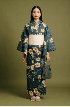 浴衣 黒　くすみ緑　檸檬色　 蝶模文様　うちわ文様　NO.15 浴衣 黒 くすみ緑 檸檬色 蝶模文様 うちわ文様 NO.15 - メルカリ
